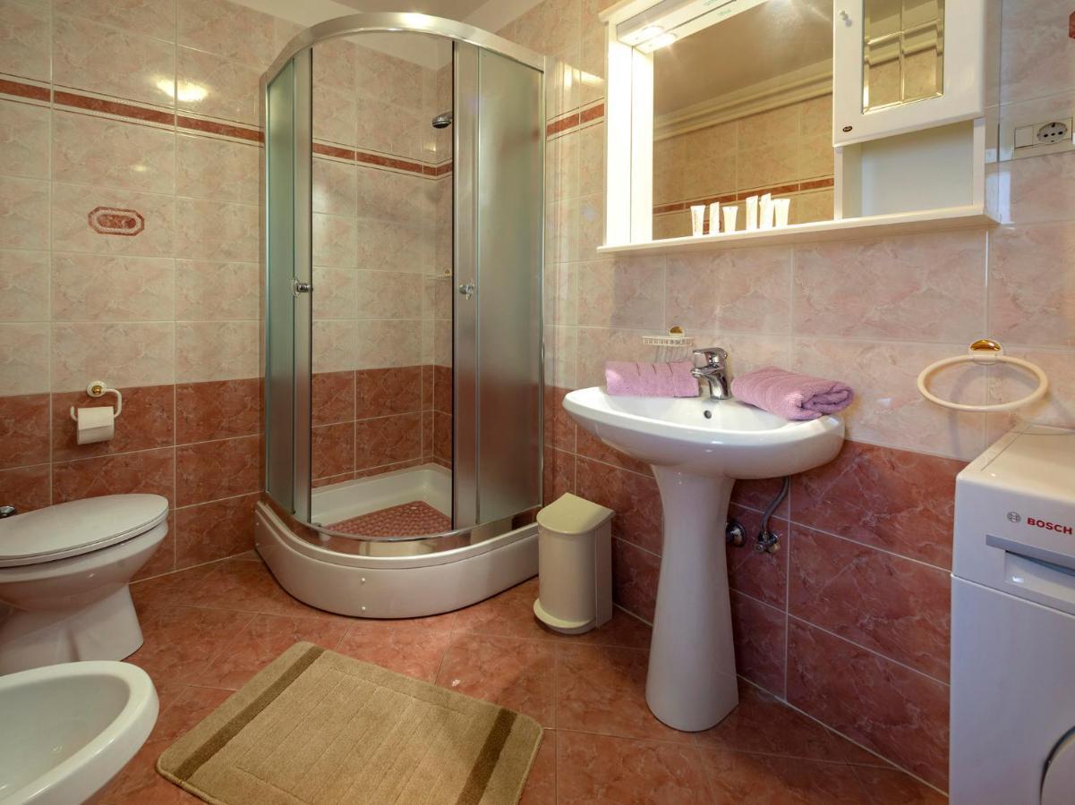 Apartment Renato Porec
