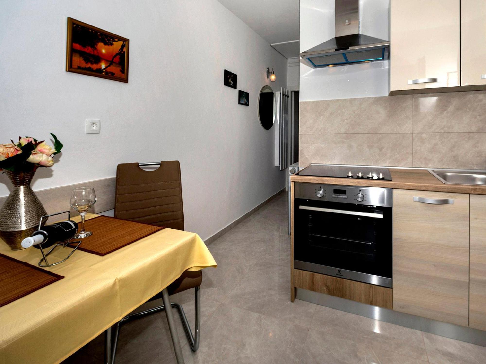 Renato Apartment